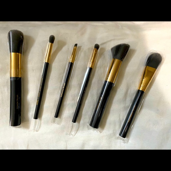 Makeup brush set - Picture 1 of 3